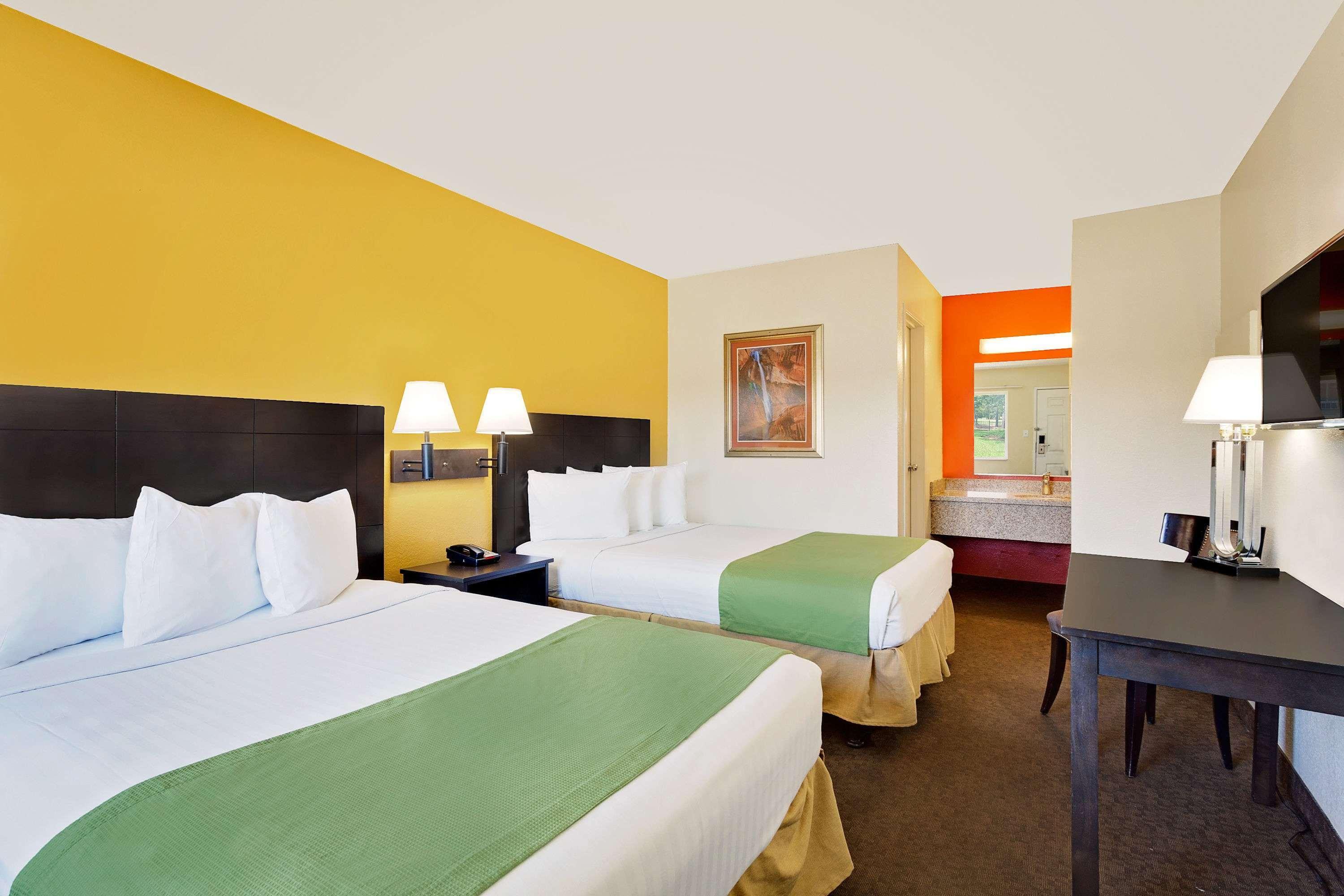 Howard Johnson By Wyndham Las Vegas Near The Strip Ngoại thất bức ảnh