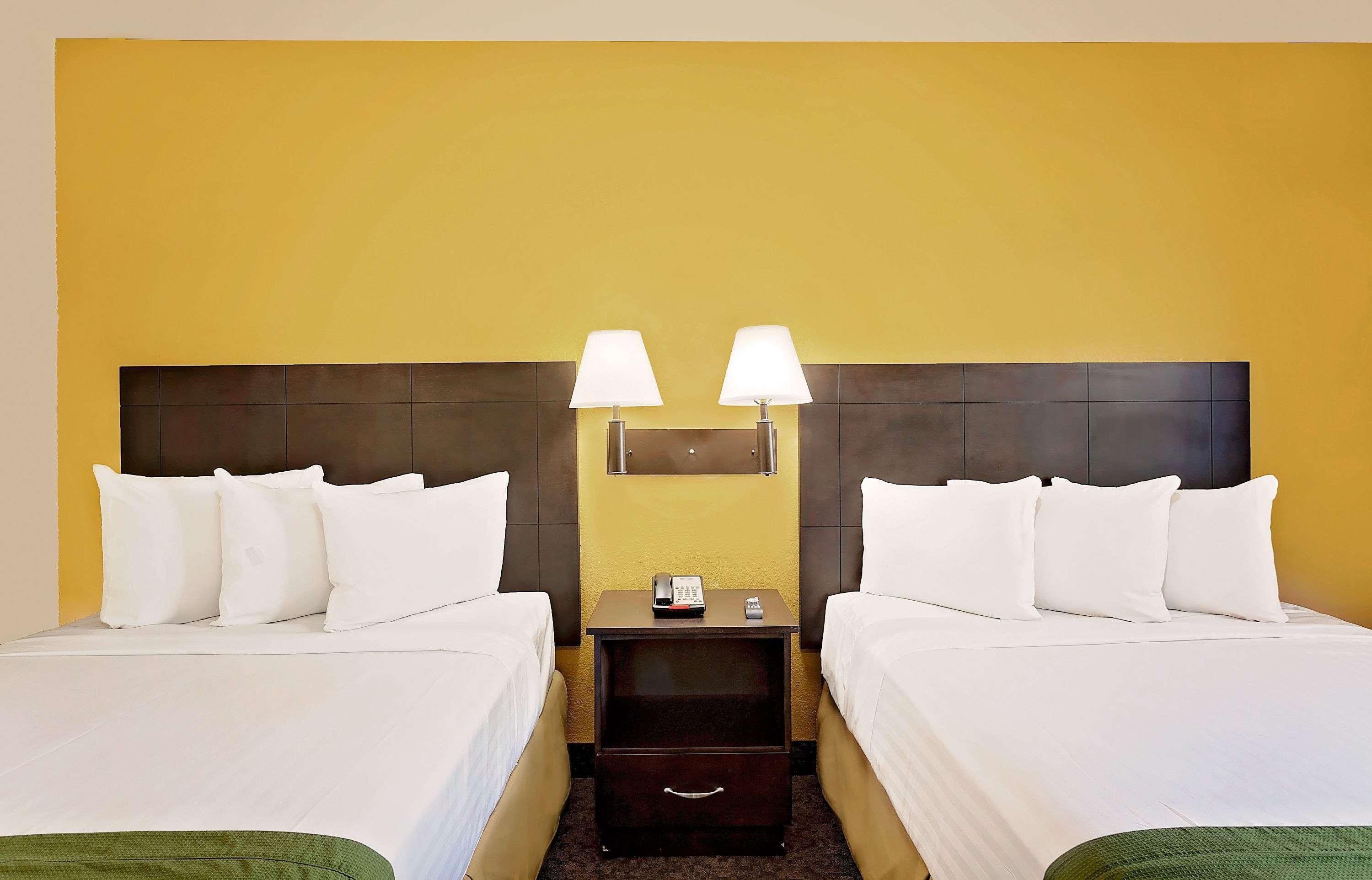 Howard Johnson By Wyndham Las Vegas Near The Strip Ngoại thất bức ảnh