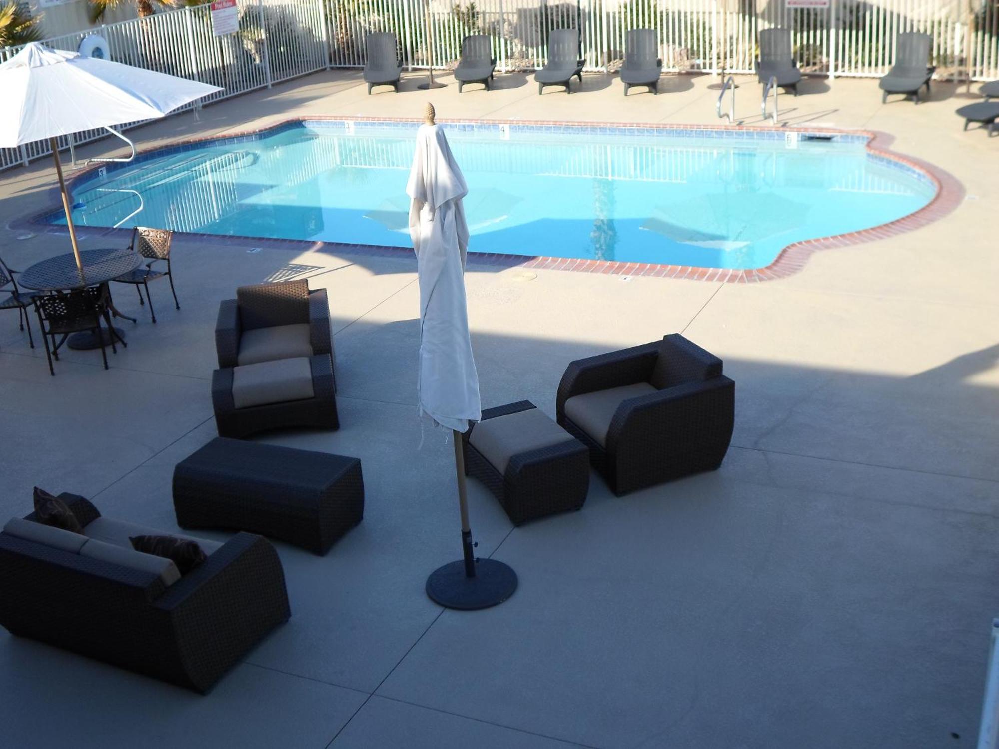 Howard Johnson By Wyndham Las Vegas Near The Strip Ngoại thất bức ảnh