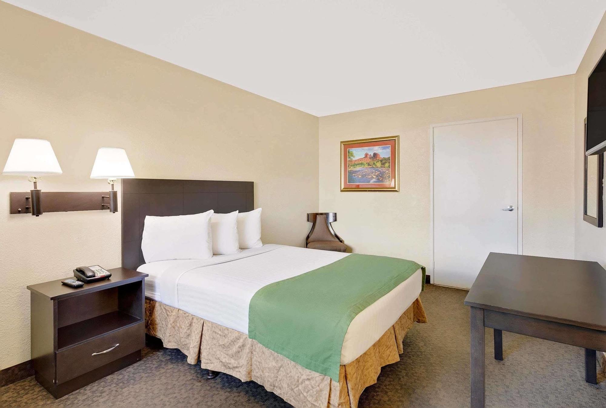Howard Johnson By Wyndham Las Vegas Near The Strip Ngoại thất bức ảnh
