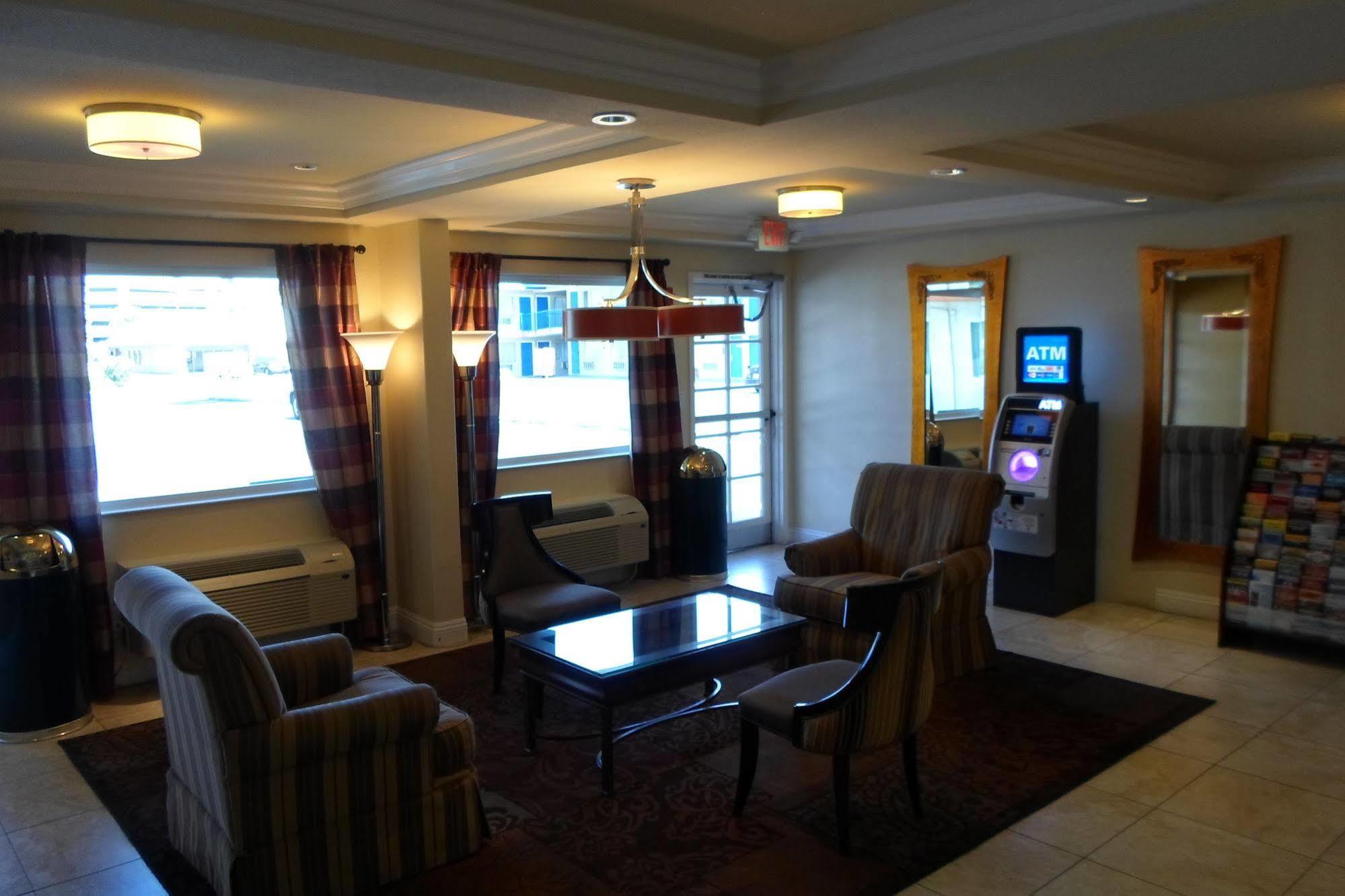 Howard Johnson By Wyndham Las Vegas Near The Strip Ngoại thất bức ảnh